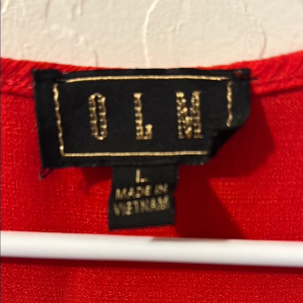 OLM Red Ruffle Sleeve Women's Top - Picture 3 of 3